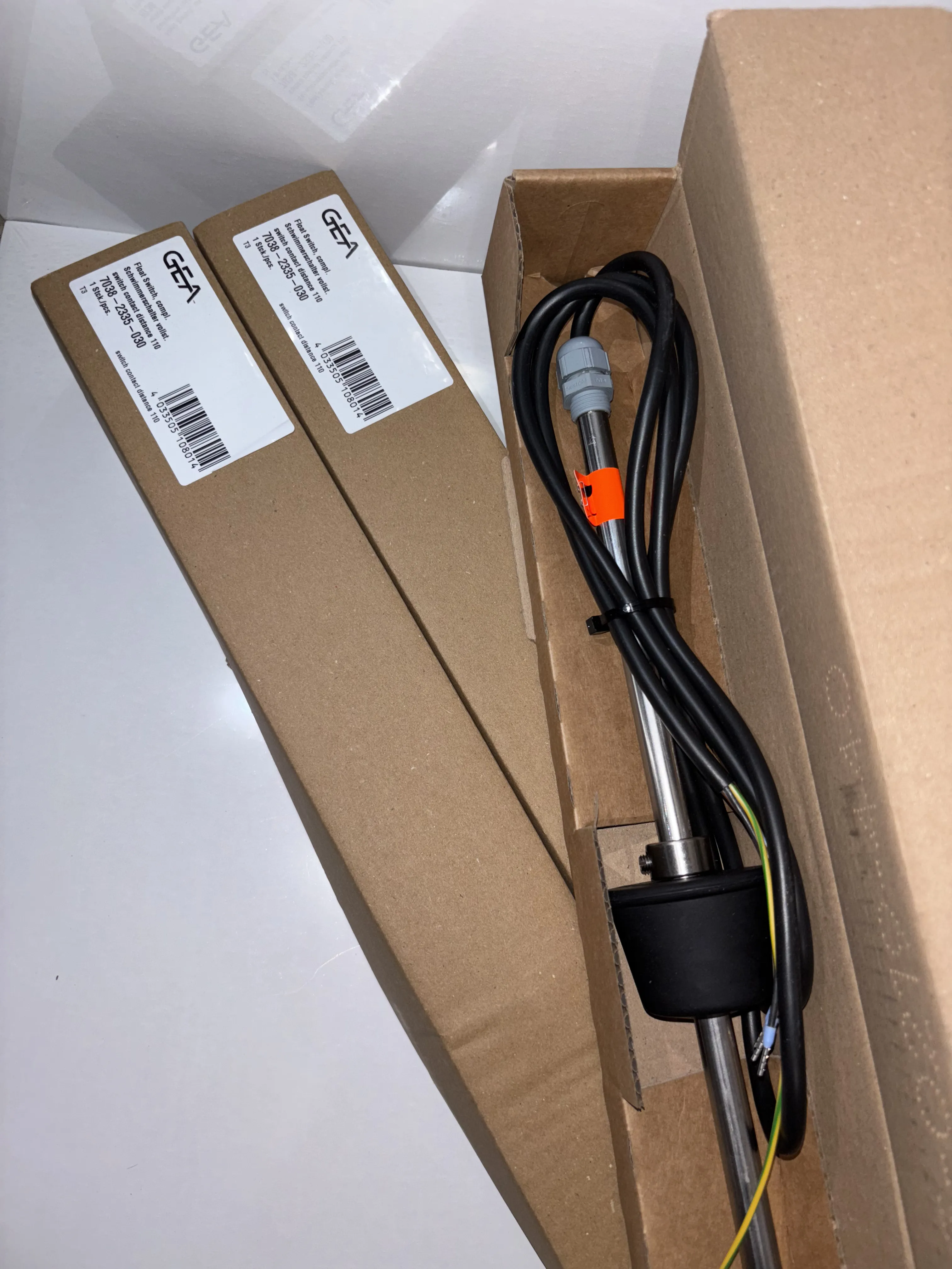 7038-2335-030 Поплавковый выключатель в комплекте